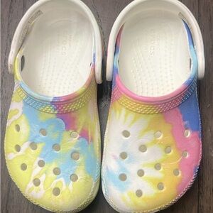 CROCS Kids' Tie-Dye Classic Clog - Yellow, Pink, Blue, White